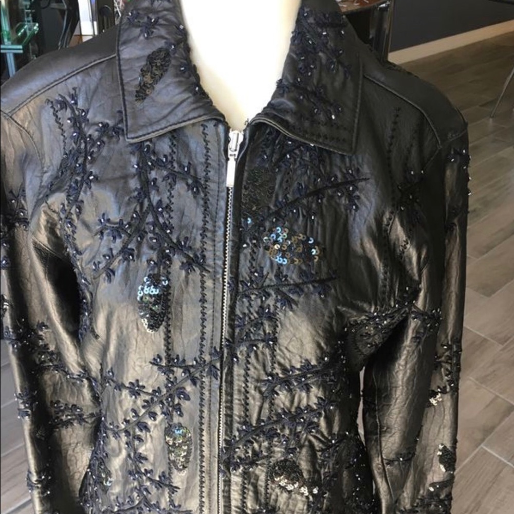 Chico’s jacket size 0